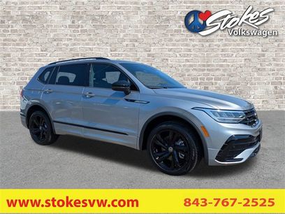 Certified 2024 Volkswagen Tiguan SE R-Line
