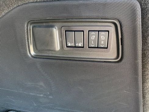 Used 2025 Cadillac Escalade Sport w/ Touring Package AWD/4WD image 19