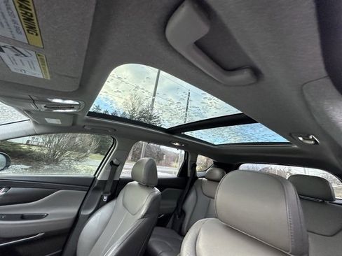 Used 2020 Hyundai Santa Fe SEL image 13