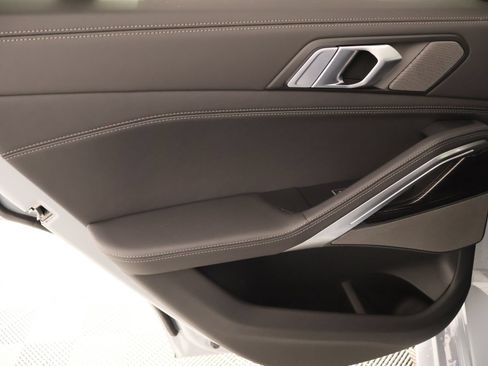 New 2027 BMW X6 xDrive40i AWD/4WD image 18