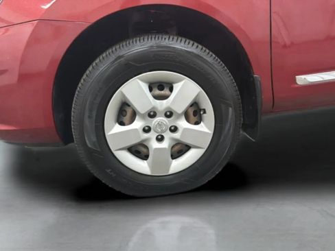 Used 2014 Nissan Rogue S AWD/4WD image 26