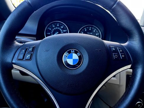 Used 2010 BMW 328i 328i image 17
