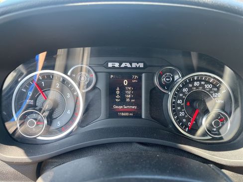 Used 2020 RAM 2500 Big Horn w/ Level 1 Equipment Group image 7