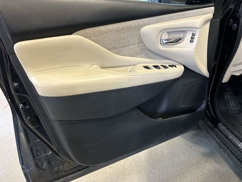 Certified 2020 Nissan Murano SL w/ Moonroof Package image 22