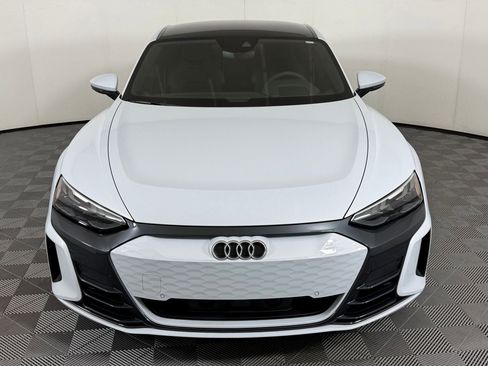 Used 2023 Audi e-tron GT Premium Plus image 29