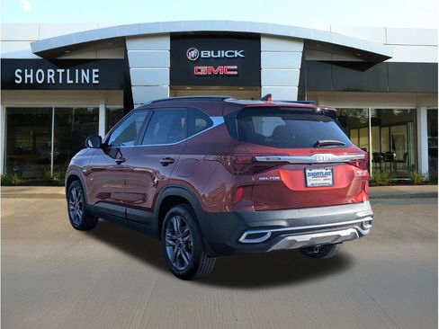 Used 2023 Kia Seltos S w/ Navigation Package AWD/4WD image 5