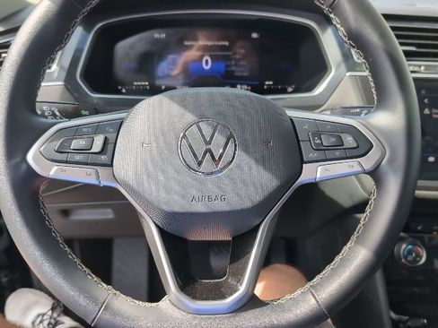 Used 2024 Volkswagen Tiguan S image 11