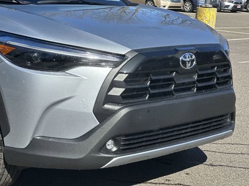 New 2026 Toyota Corolla Cross XLE w/ Convenience Package AWD/4WD image 11