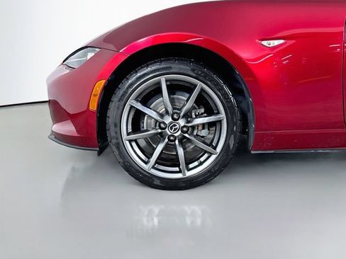 Used 2021 MAZDA MX-5 Miata RF Grand Touring RWD image 33