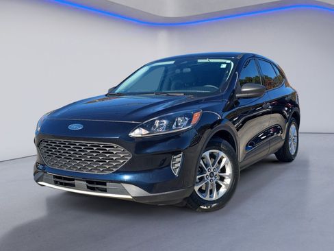 Used 2021 Ford Escape S image 2