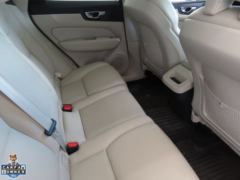 Used 2023 Volvo XC60 B5 Plus w/ Protection Package Premier AWD/4WD image 25