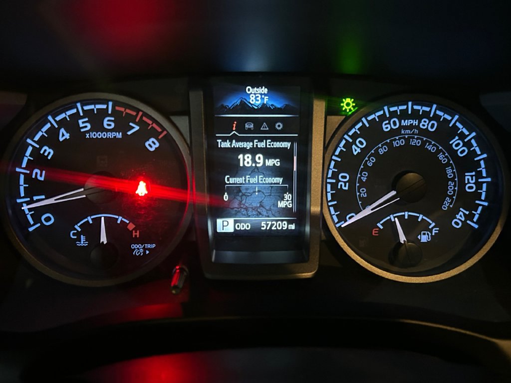 Used 2023 Toyota Tacoma TRD Off-Road w/ Technology Package AWD/4WD image 23