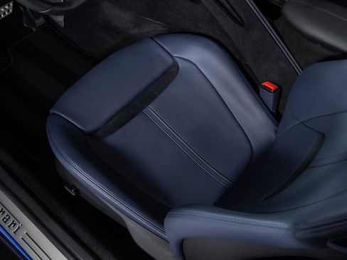 Used 2025 Ferrari Roma Spider image 45