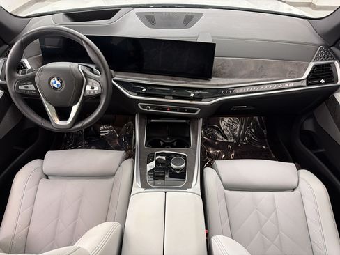 Used 2026 BMW X5 sDrive40i RWD image 16