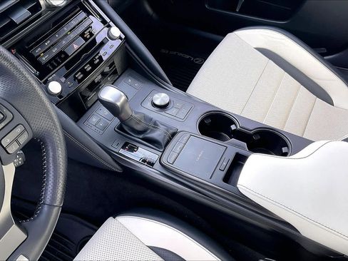 Used 2023 Lexus IS 350 F Sport image 18