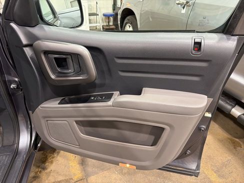 Used 2014 Honda Ridgeline RTL image 25