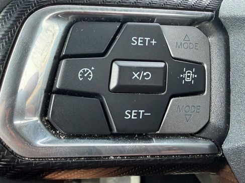 Used 2025 Ford Mustang Premium RWD image 19