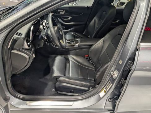 Used 2017 Mercedes-Benz C 300 4MATIC Sedan image 22