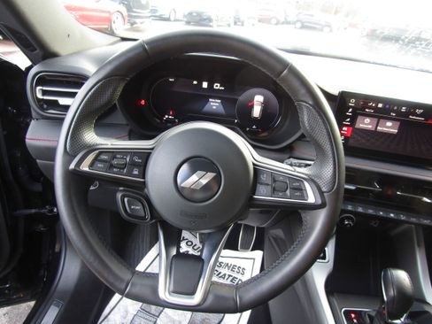 Used 2024 Dodge Hornet GT image 12