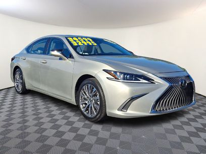Used 2019 Lexus ES 350 w/ Premium Package