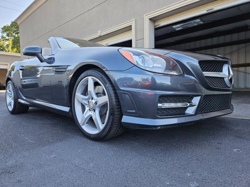 Used 2013 Mercedes-Benz SLK 250 2dr Roadster SLK 250 image 11