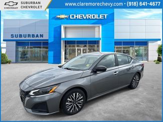 Used 2024 Nissan Altima 2.5 SV image 1