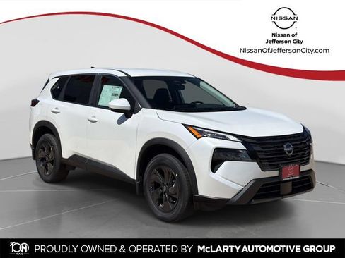 New 2026 Nissan Rogue SV AWD/4WD image 1
