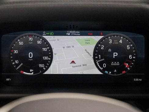 Used 2023 Land Rover Defender 90 X-Dynamic SE image 29