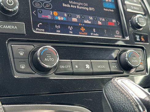 Used 2023 Nissan Maxima SV w/ Floor Mat Group FWD image 20
