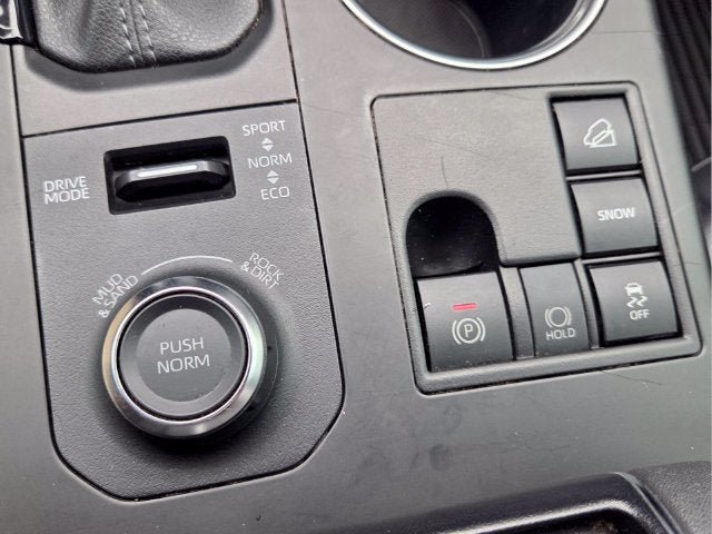 Used 2023 Toyota Highlander XSE AWD/4WD image 27