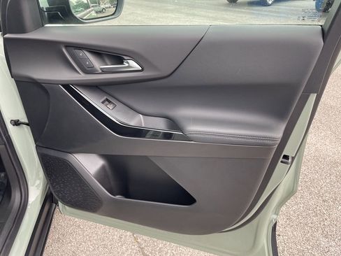 New 2026 Chevrolet Equinox LT w/ Safety and Technology Package FWD image 55