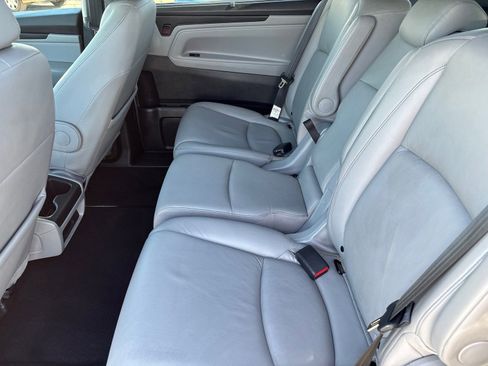 Used 2024 Honda Odyssey EX-L image 17