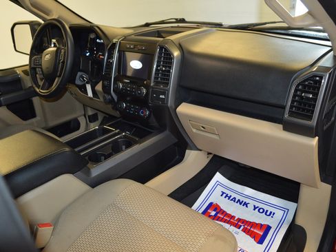 Used 2020 Ford F150 XLT w/ Equipment Group 302A Luxury AWD/4WD image 10