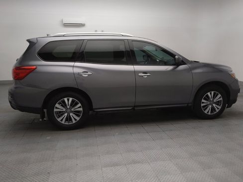 Used 2020 Nissan Pathfinder SV FWD image 10