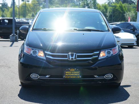 Used 2015 Honda Odyssey Touring Elite image 8