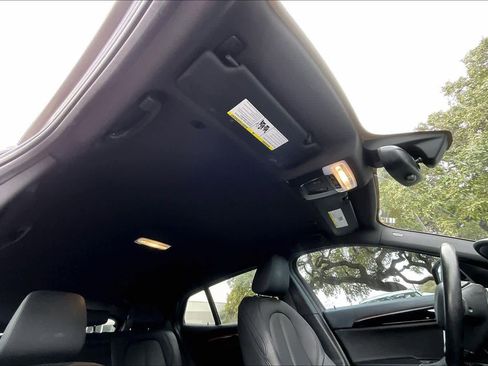 Used 2020 BMW X2 sDrive28i image 13