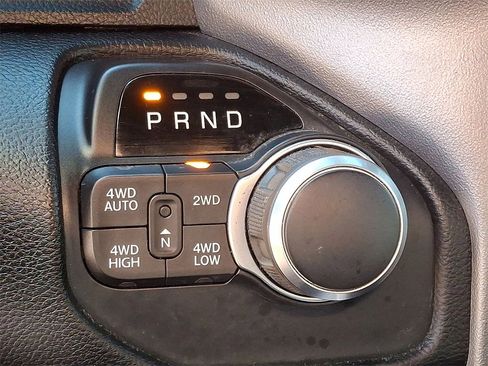 Used 2019 RAM 1500 Big Horn image 12