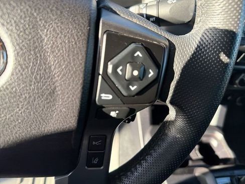 Used 2021 Toyota Tacoma TRD Off-Road image 18