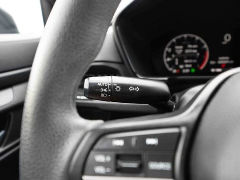 Certified 2023 Honda CR-V LX image 13