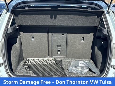 New 2026 Volkswagen Taos SE AWD/4WD image 6