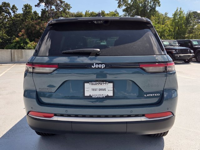 New 2027 Jeep Grand Cherokee Limited RWD image 7