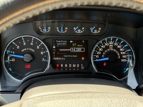 Used 2014 Ford F150 XLT w/ Equipment Group 302A Luxury image 20