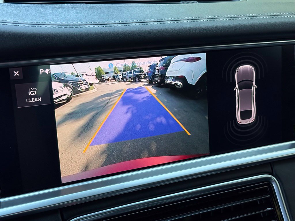 Used 2019 Porsche Panamera GTS AWD/4WD image 5