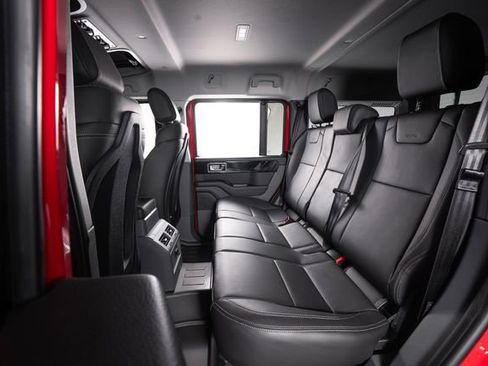 Used 2025 INEOS Grenadier AWD/4WD image 21
