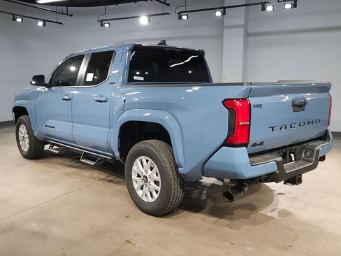 New 2026 Toyota Tacoma SR5 AWD/4WD image 5
