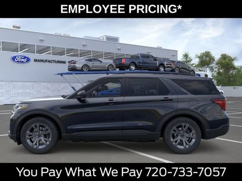 New 2026 Ford Explorer Active AWD/4WD image 3