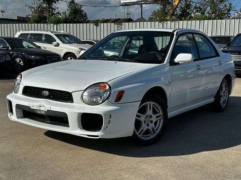 Used 2002 Subaru Impreza RS image 2