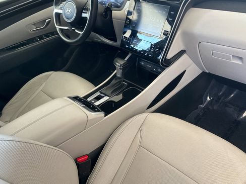 Used 2022 Hyundai Tucson SEL w/ Convenience + Premium Package FWD image 17