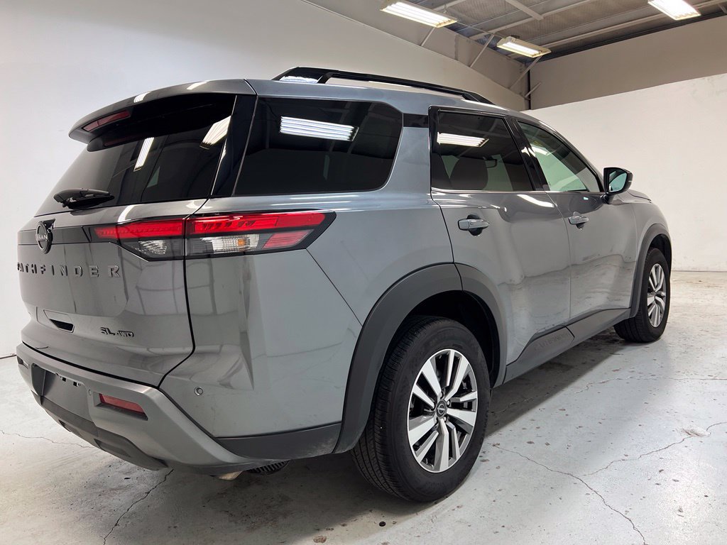 Used 2026 Nissan Pathfinder SL AWD/4WD image 9