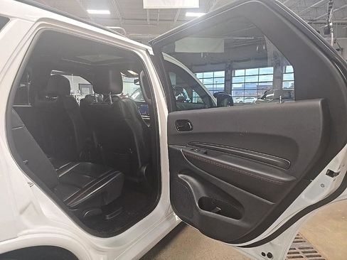 Used 2023 Dodge Durango GT image 32
